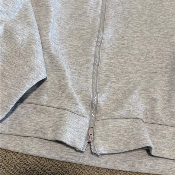 Adidas UR Hoodie Cropped Boxy Oversized 3 Strip Grey Heather Sweatshirt Large - Picture 6 of 6